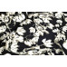 10cm Viscosedruck Blüten weiss/beige auf Schwarz Blusen- und Kleiderstoff  (Grundpreis € 10,00/m)